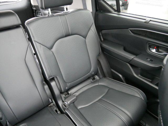 used 2023 Honda Pilot car, priced at $45,247