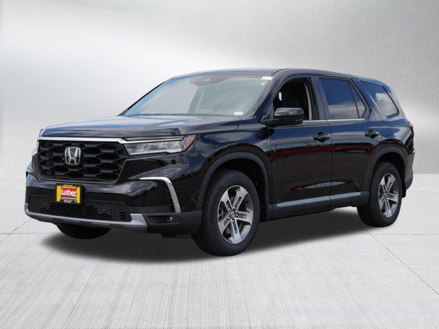 new 2025 Honda Pilot car, priced at $47,095