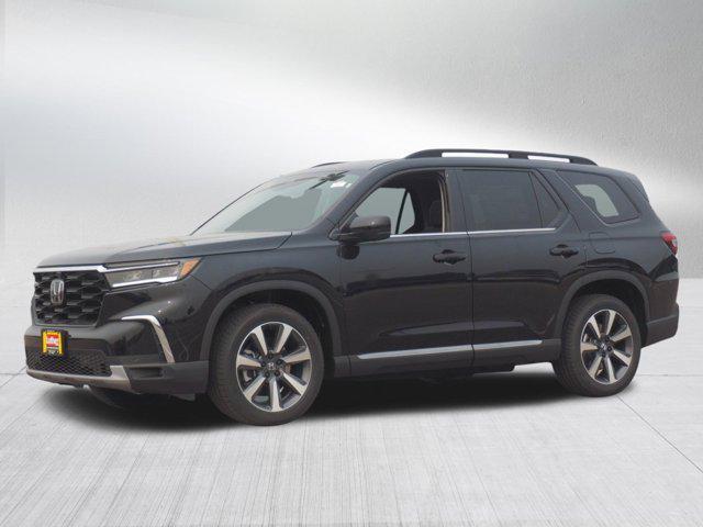new 2025 Honda Pilot car, priced at $54,575