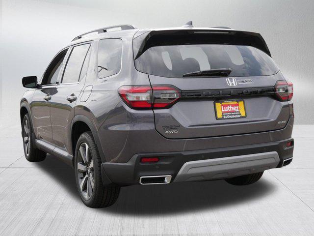 new 2025 Honda Pilot car, priced at $54,530