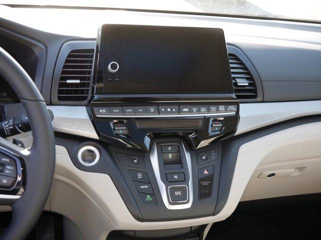 new 2026 Honda Odyssey car, priced at $44,290