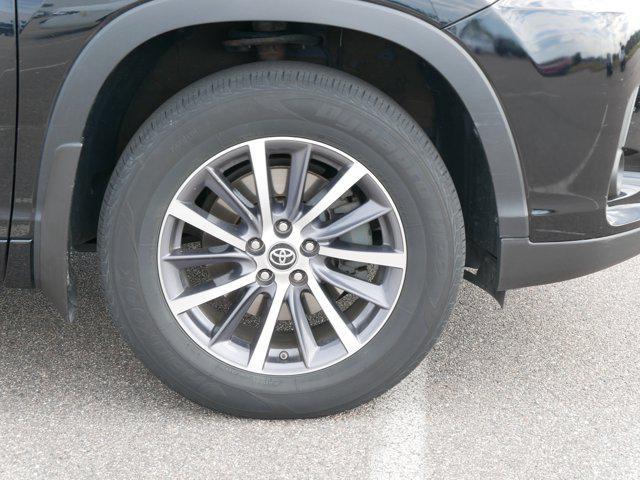 used 2017 Toyota Highlander car, priced at $22,997
