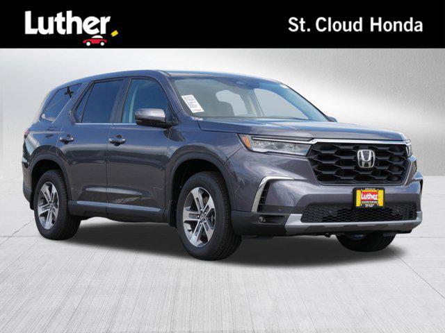 new 2025 Honda Pilot car, priced at $46,995