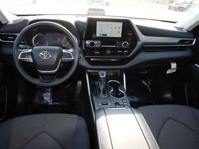 used 2023 Toyota Highlander car, priced at $36,497