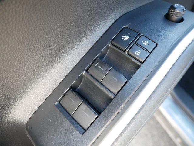 used 2022 Toyota Highlander car, priced at $36,747