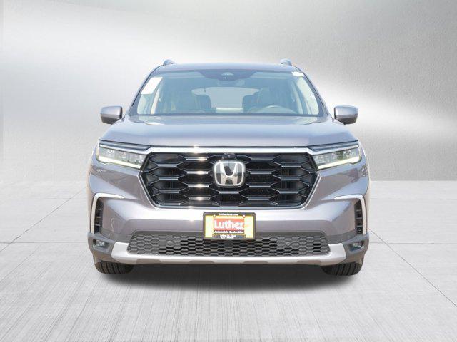 used 2023 Honda Pilot car, priced at $41,497