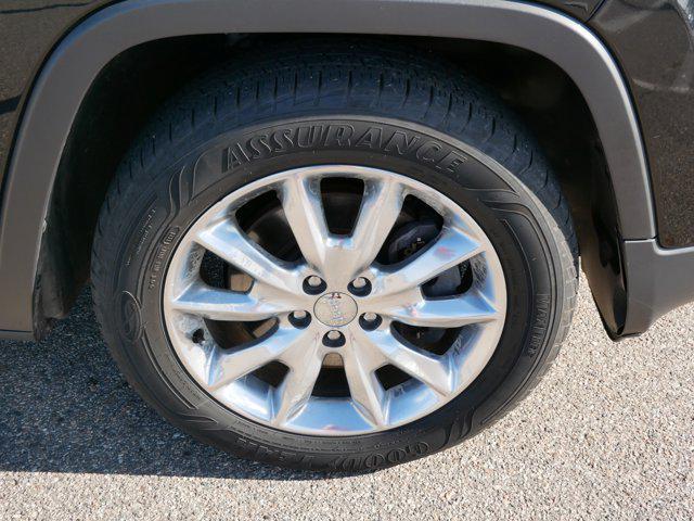 used 2015 Jeep Cherokee car, priced at $9,997