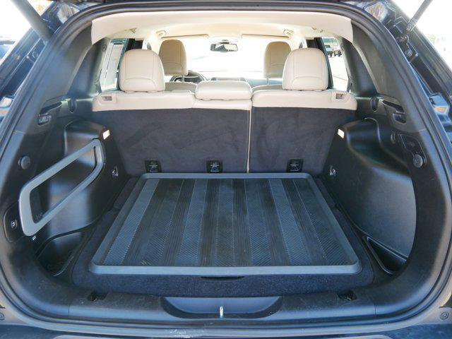 used 2015 Jeep Cherokee car, priced at $9,997