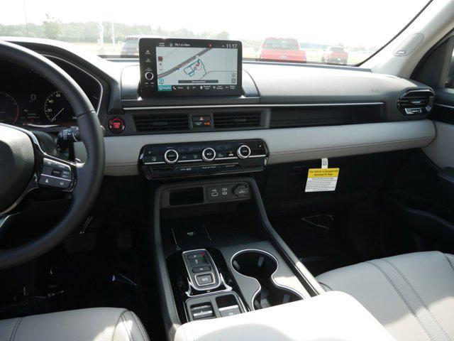 new 2025 Honda Pilot car, priced at $51,550