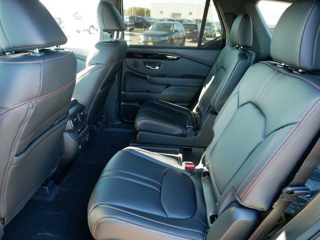 new 2025 Honda Pilot car, priced at $51,375
