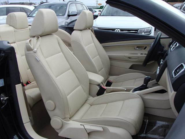 used 2014 Volkswagen Eos car, priced at $12,555