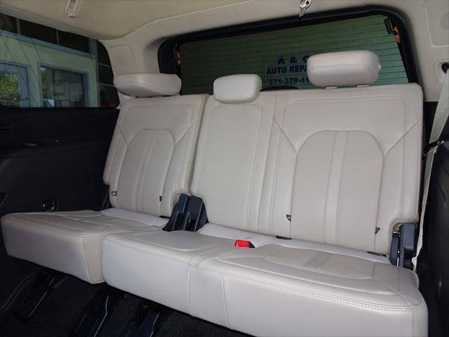 used 2023 Ford Expedition car, priced at $46,999