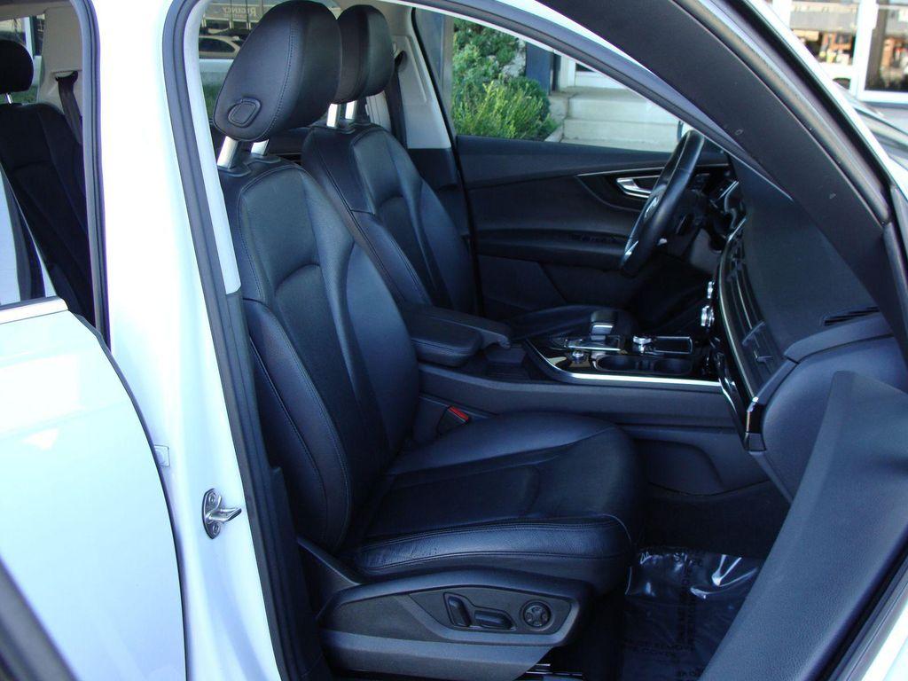 used 2019 Audi Q7 car, priced at $22,221