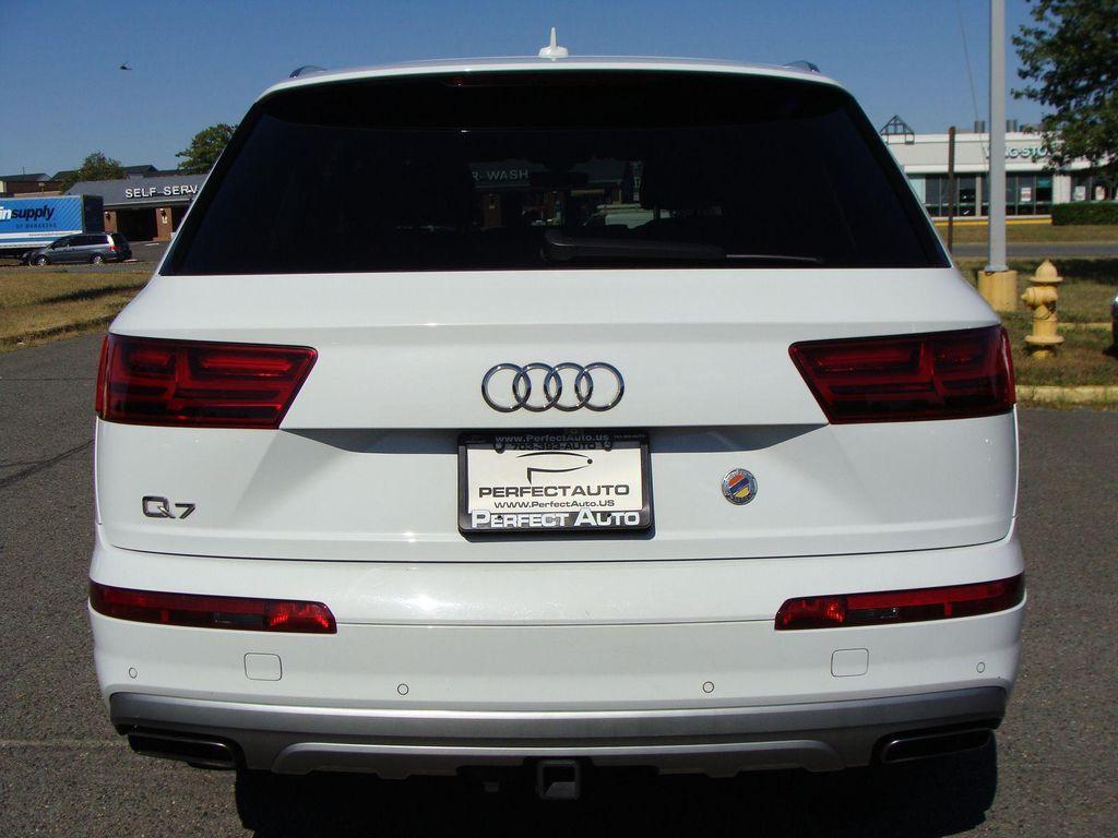 used 2019 Audi Q7 car, priced at $22,221
