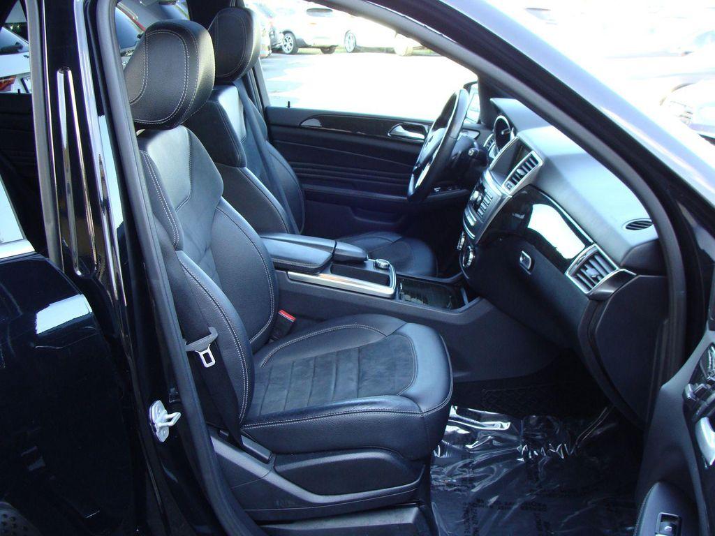 used 2015 Mercedes-Benz M-Class car, priced at $9,999