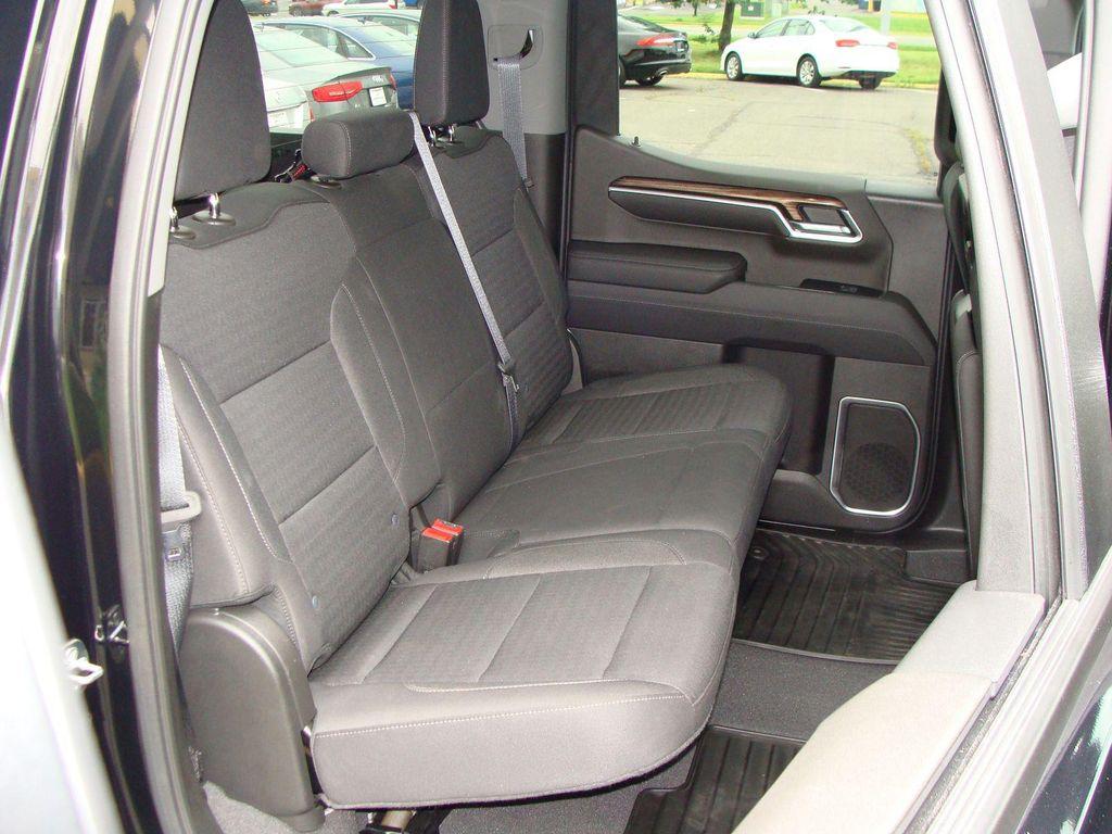 used 2022 Chevrolet Silverado 1500 car, priced at $32,888