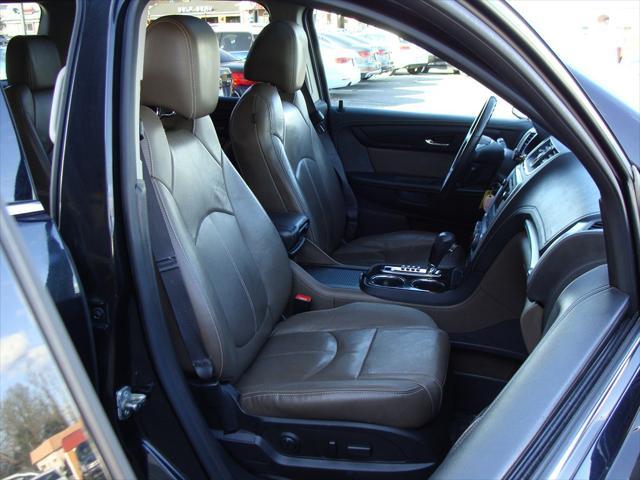 used 2015 GMC Acadia car, priced at $11,555
