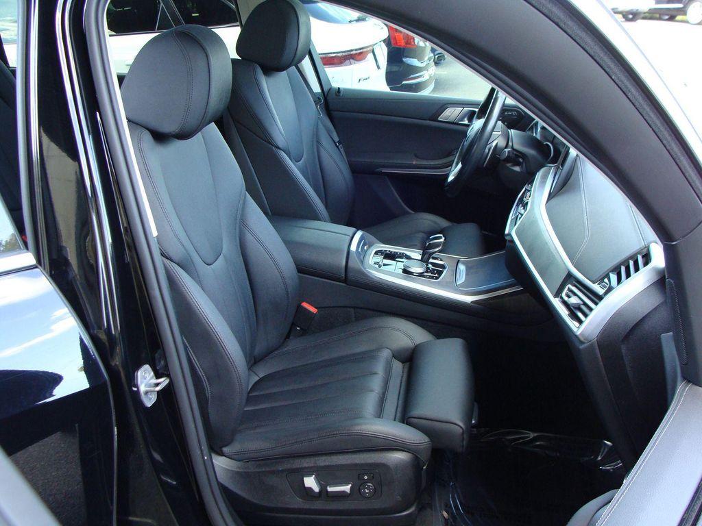 used 2021 BMW X7 car, priced at $42,579