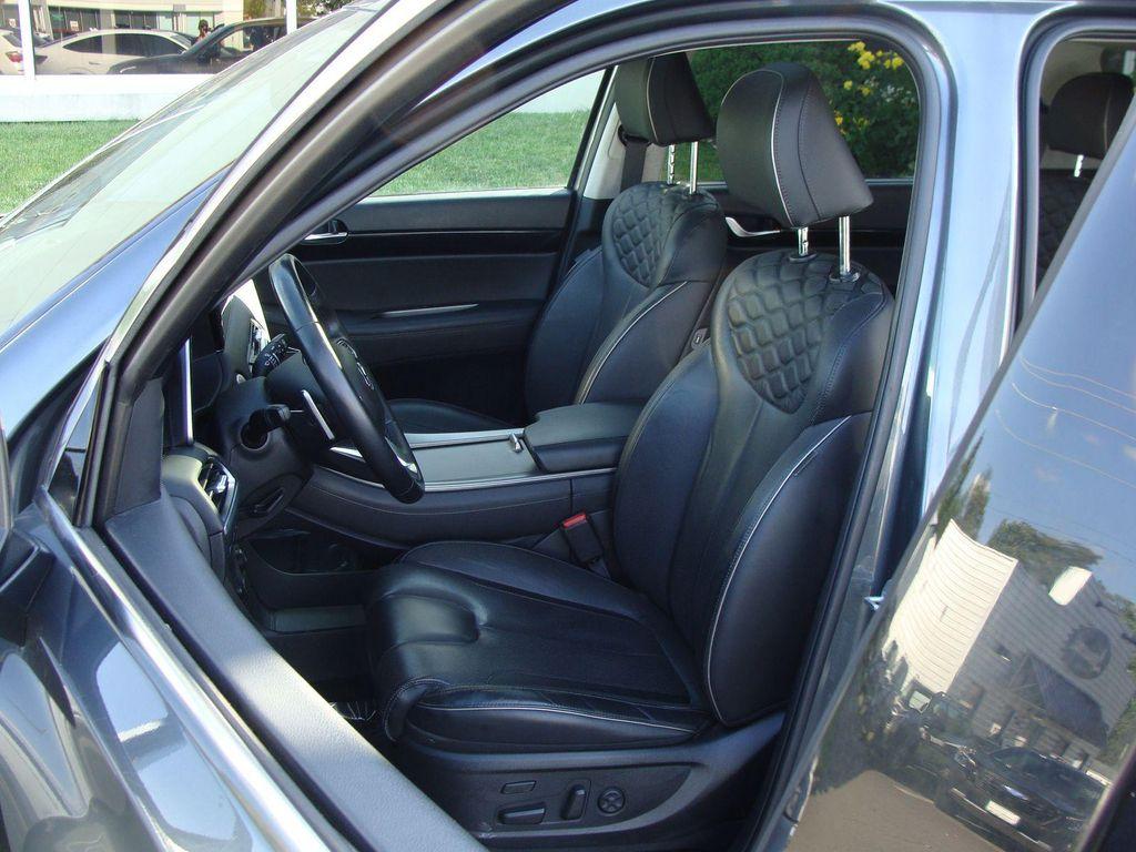 used 2022 Hyundai Palisade car, priced at $35,999