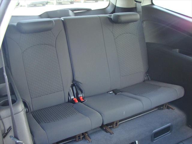 used 2011 Chevrolet Traverse car, priced at $10,999