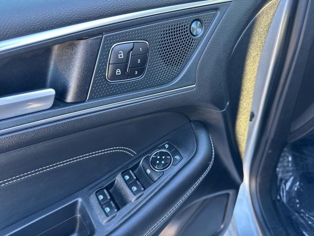 used 2024 Ford Edge car, priced at $31,994