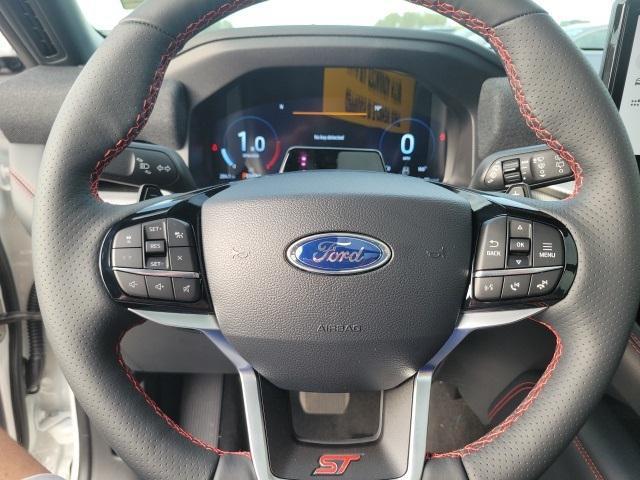new 2025 Ford Explorer car, priced at $60,638