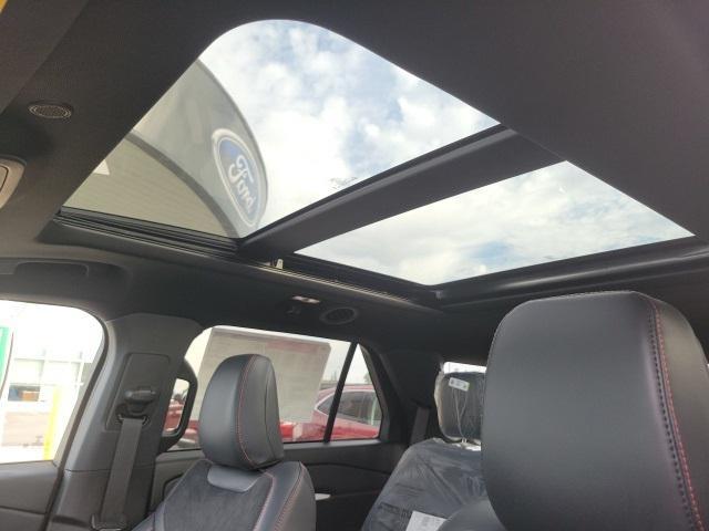 new 2025 Ford Explorer car, priced at $60,638