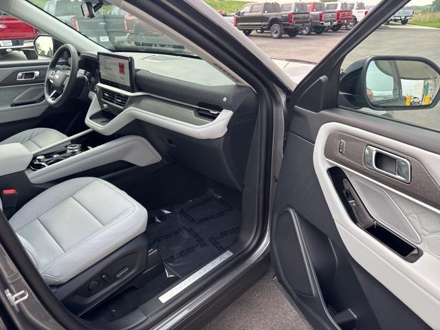 new 2025 Ford Explorer car, priced at $55,826