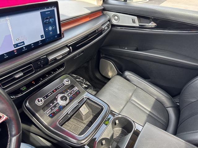 used 2022 Lincoln Nautilus car, priced at $34,992