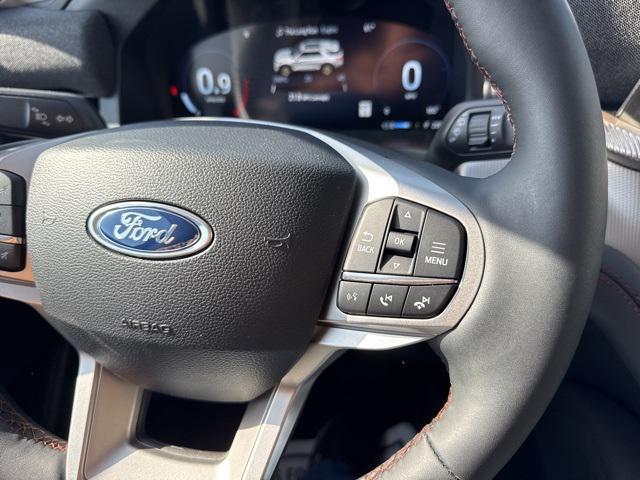 new 2025 Ford Explorer car, priced at $45,596
