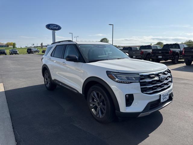 new 2025 Ford Explorer car, priced at $45,596