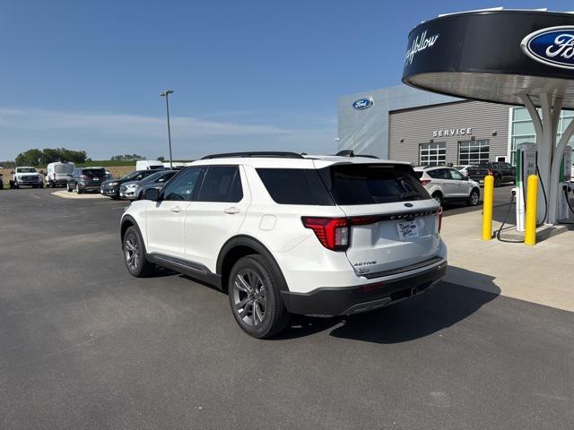 new 2025 Ford Explorer car, priced at $45,596