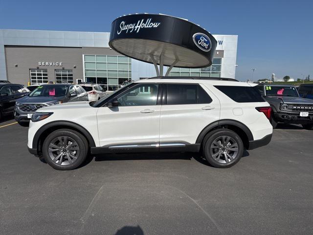 new 2025 Ford Explorer car, priced at $45,596