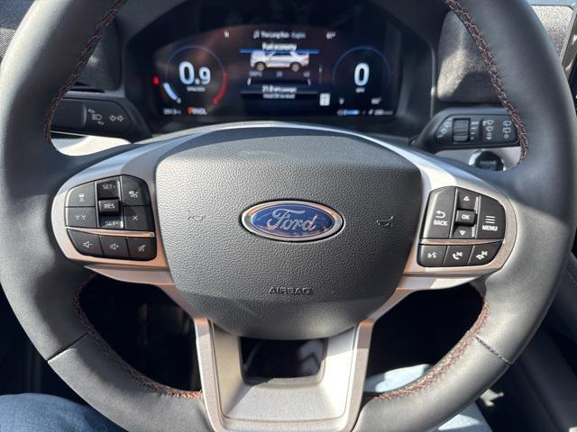 new 2025 Ford Explorer car, priced at $45,596