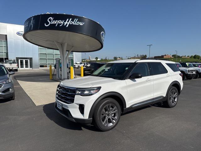 new 2025 Ford Explorer car, priced at $45,596