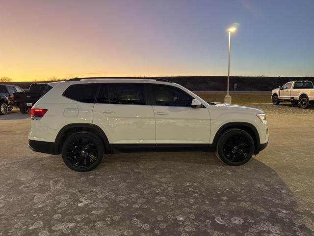 used 2024 Volkswagen Atlas car, priced at $35,994