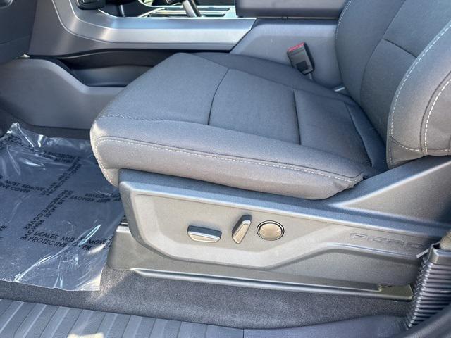 new 2025 Ford F-150 car, priced at $59,959