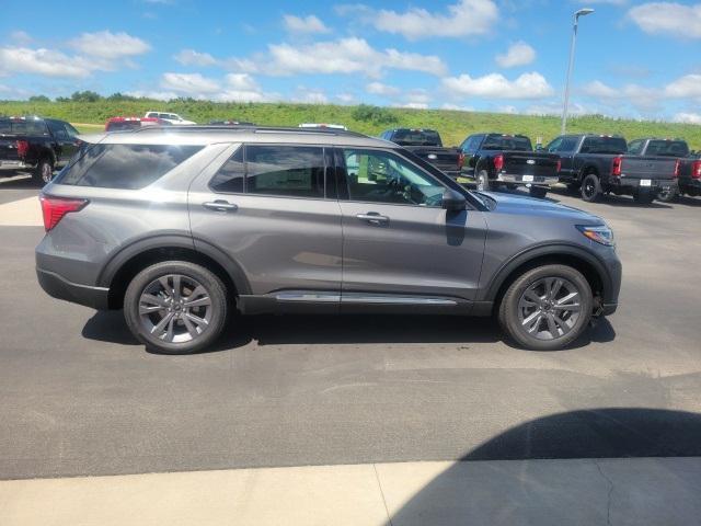 new 2025 Ford Explorer car, priced at $48,741