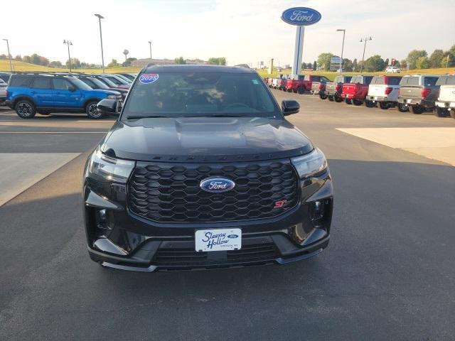 new 2025 Ford Explorer car, priced at $59,703