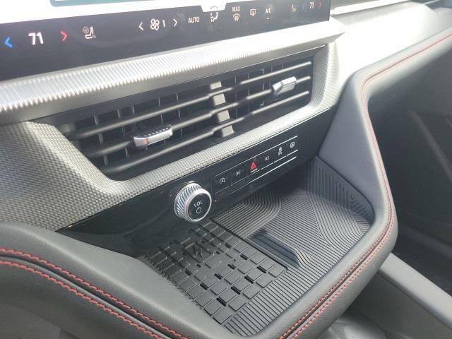 new 2025 Ford Explorer car, priced at $59,703