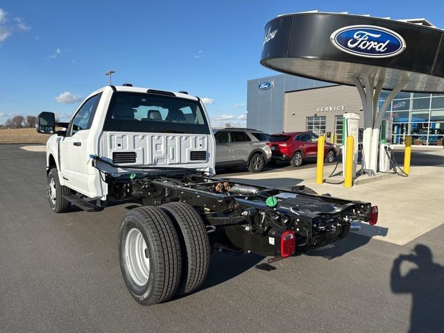 new 2024 Ford F-350 car, priced at $65,259