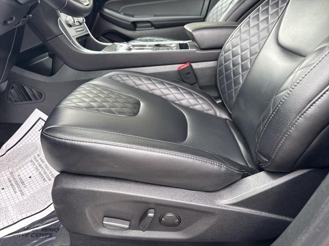used 2024 Ford Edge car, priced at $30,994