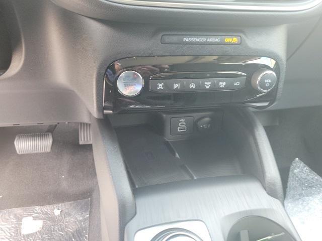 new 2025 Ford Escape car, priced at $37,900