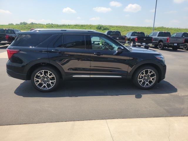 new 2025 Ford Explorer car, priced at $59,047