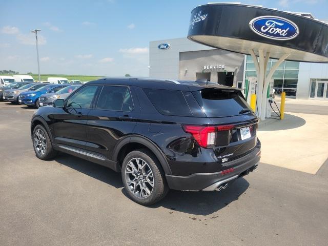 new 2025 Ford Explorer car, priced at $59,047