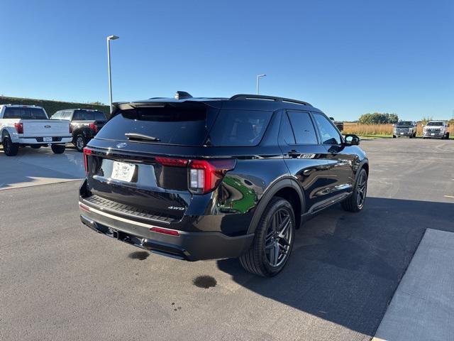 new 2025 Ford Explorer car, priced at $51,671
