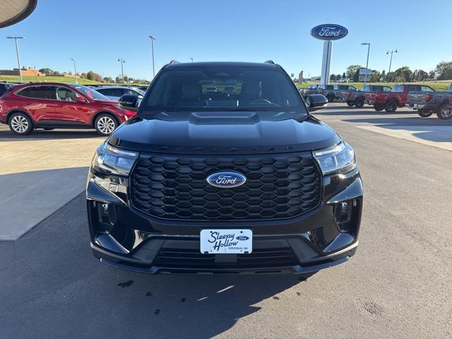 new 2025 Ford Explorer car, priced at $51,671