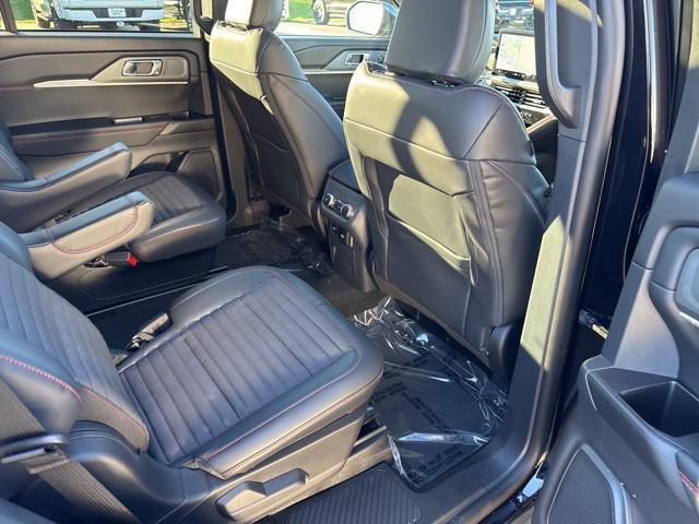 new 2025 Ford Explorer car, priced at $51,671