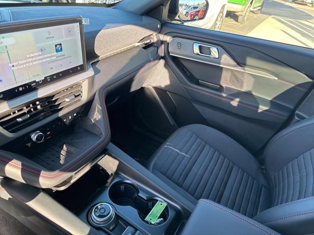 new 2025 Ford Explorer car, priced at $51,671