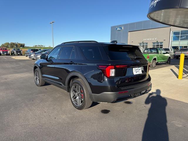 new 2025 Ford Explorer car, priced at $51,671